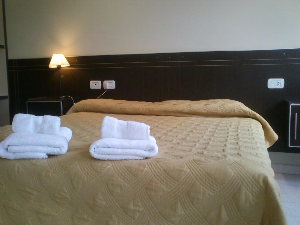 Complejo Turistico Puesta Del Sol Hotel ซานราฟาเอล ห้อง รูปภาพ